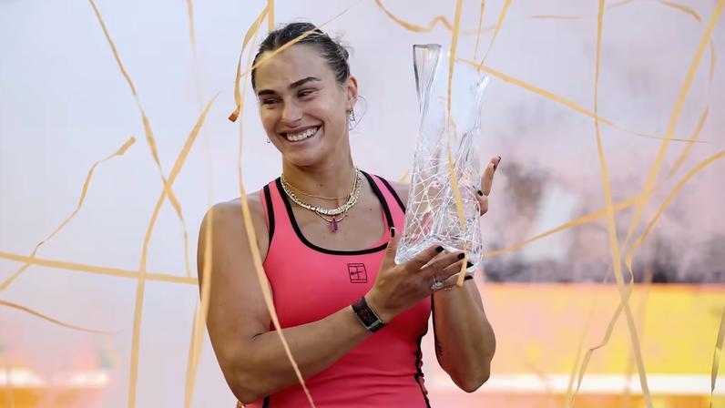 Aryna Sabalenka é campeã do Miami Open — Foto: Matthew Stockman/Getty Images