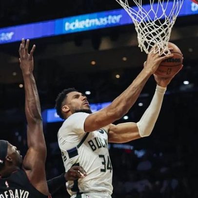 Giannis Antetokounmpo fica irritado após mais derrota na NBA