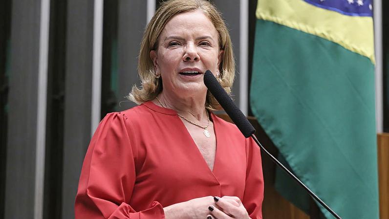 A ministra disse que buscou manter uma relação “franca e aberta” com a imprensa e destacou, em tom de balanço, ações recentes do governo, como o reforço no enfrentamento à violência contra a mulher