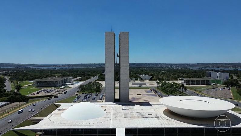 No Congresso, governo tenta barrar a votação do projeto de anistia defendido pela oposição — Foto: Jornal Nacional/ Reprodução