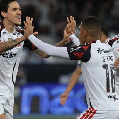 Flamengo vence Botafogo e mantém invencibilidade sob Jardim