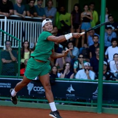 Guto e Schiessl caem na 2ª rodada; quartas terão duelos brasileiros