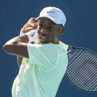 Francês de 17 anos conquista vitória histórica no Miami Open