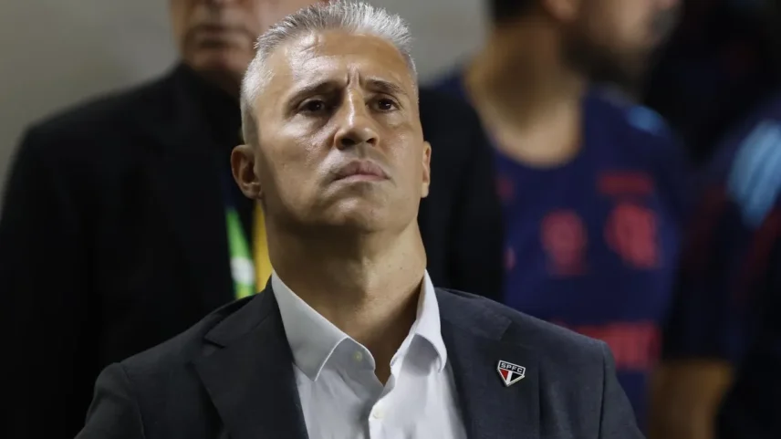 São Paulo demite Hernán Crespo após divergências internas