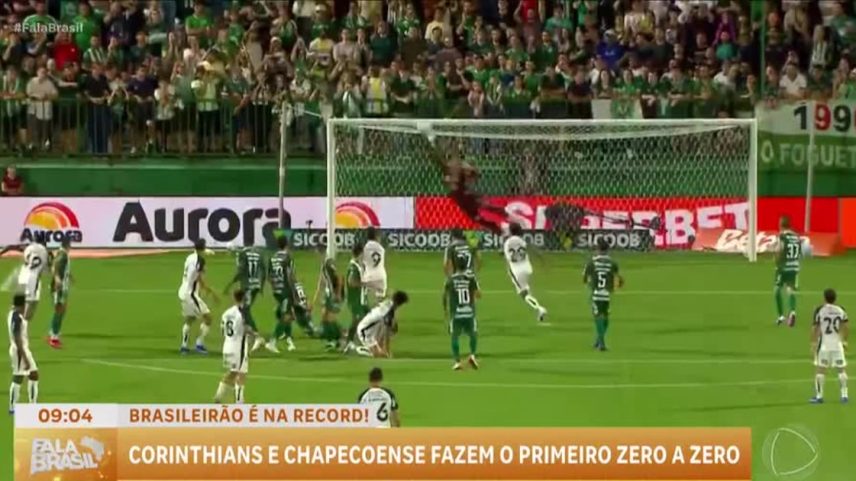 Corinthians acerta bola na trave, mas só empata com Chapecoense pelo Brasileirão