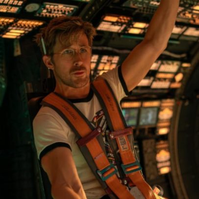 Ryan Gosling aparece em sessão do novo filme em cinema de Nova York