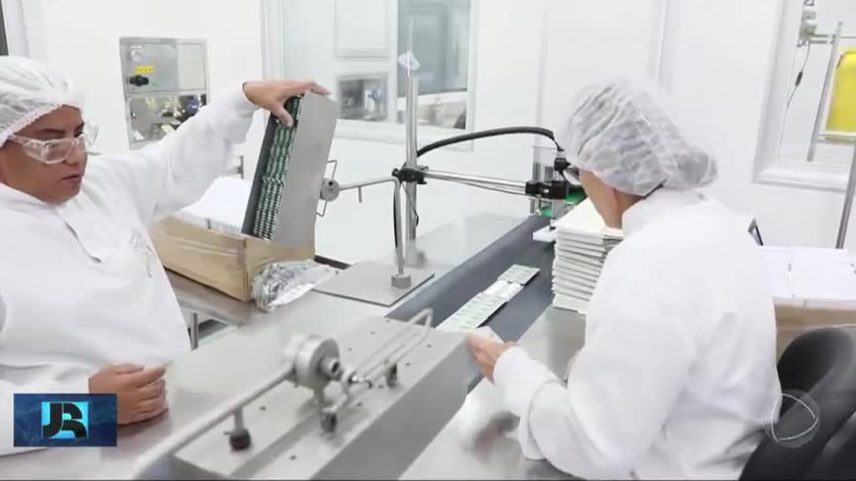 Brasil começa produção 100% nacional de remédio usado em transplantes no SUS