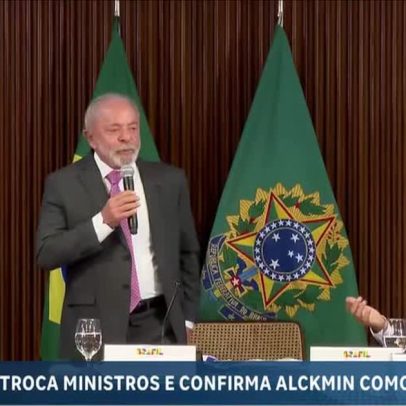 Lula troca ministros e confirma Geraldo Alckmin como vice na reeleição