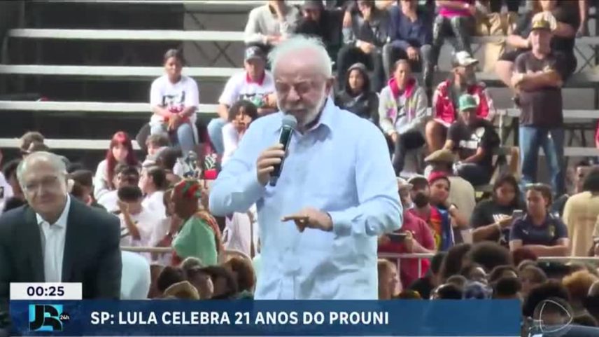 Lula anuncia investimentos em educação e mudanças no acesso às universidades