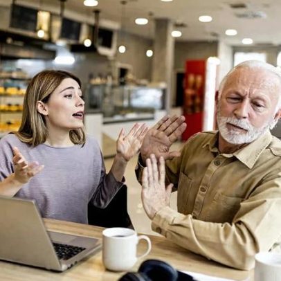 Conflito entre Gen Z e 50+ leva a mudanças no ambiente corporativo