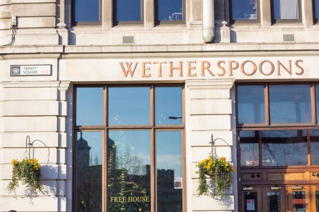 JD Wetherspoon delivered steady sales growth in the first half of its financial year, even as rising costs cut into profitability. Analysts say the pub chain’s long-standing reliance on high volumes and low prices faces increasing pressure as consumer spending weakens.
