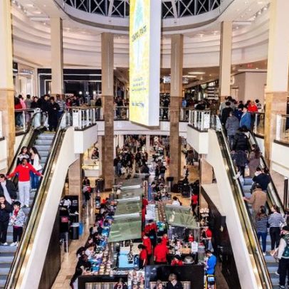 Geração Z impulsiona recuperação de shoppings