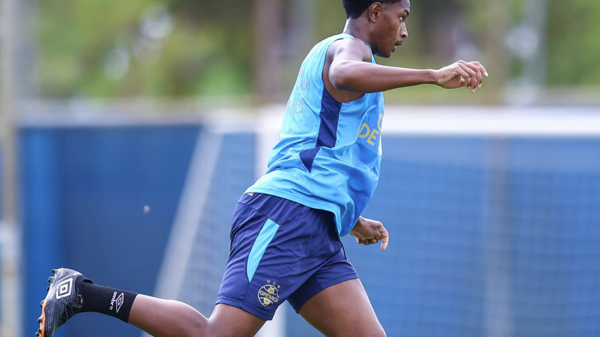 Grêmio x Bragantino: horário, transmissão e escalações pelo Brasileirão