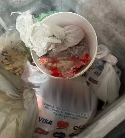 Pizza de carne de sol pode ter desencadeado morte e 100 com sintomas