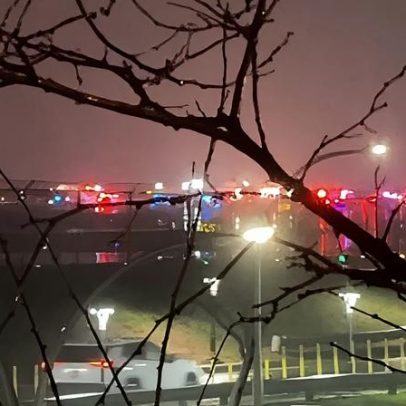 Avião da Air Canada colide com veículo em solo no aeroporto de Nova York