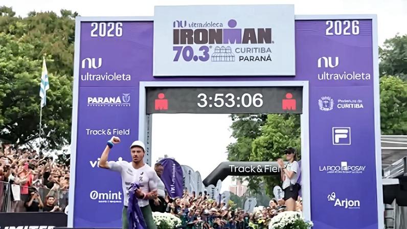 Fernando Toldi venceu o Ironman 70.3 de Curitiba (Reprodução)