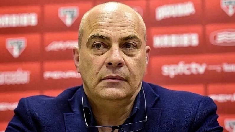 Douglas Schwartzmann atuava nas categorias de base em Cotia (Foto: Arquivo Lance)