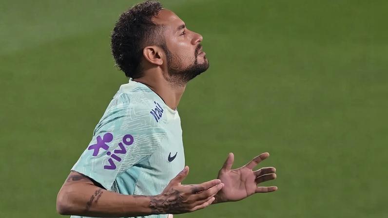 Neymar - Treino Seleção Brasileira Qatar