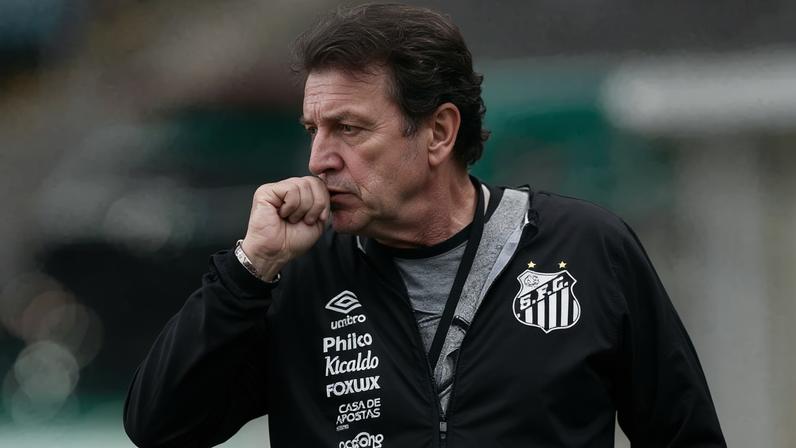 Santos anuncia Cuca como novo treinador