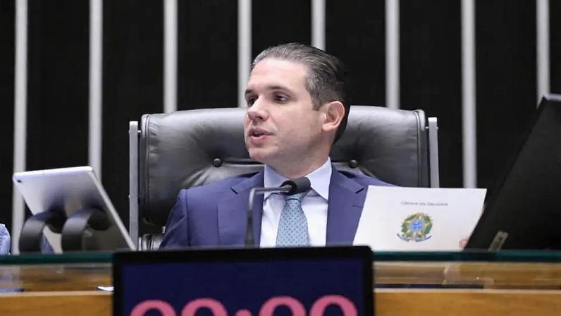 Presidente da Cãmara, Hugo Motta (Republicanos-PB), ainda não decidiu sobre CPI do Master. (Foto: Kayo Magalhães / Câmara dos Deputados)