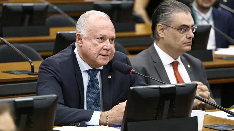 Relator da PEC que acaba com a escala 6X1, Paulo Azi (UNIÃO-BA). (Foto: Vinicius Loures / Câmara dos Deputados)