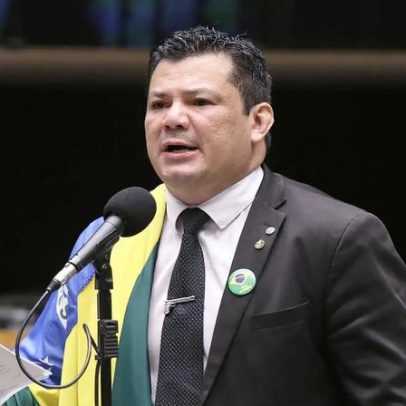 STF torna Gilvan da Federal réu por críticas ao comandante do Exército