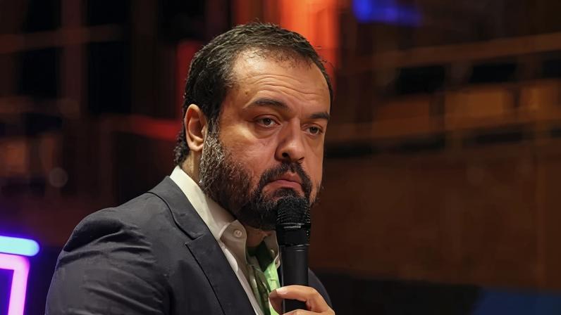 TSE tende a manter inelegibilidade de Cláudio Castro