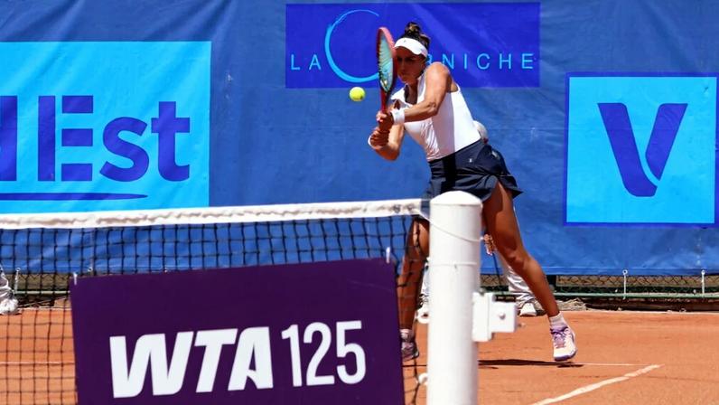 De volta de lesão, Ingrid cai na estreia de duplas na Turquia