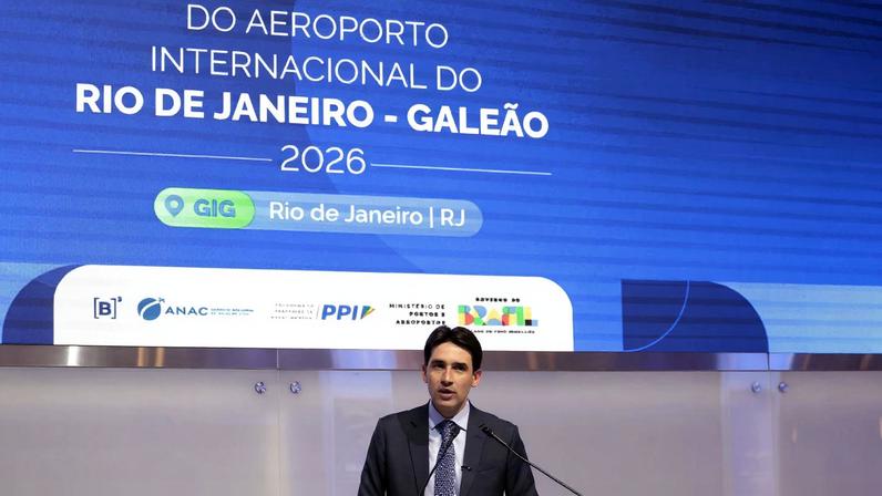 São Paulo (SP), 30/03/2026 - Ministro de Portos e Aeroportos, Sílvio Costa Filho, participa do Leilão do Aeroporto Internacional do Galeão do Rio de Janeiro, na B3. Foto: Paulo Pinto/Agência Brasil