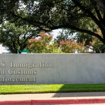 Ministérios do Texas ajudam estudantes internacionais com incerteza no emprego