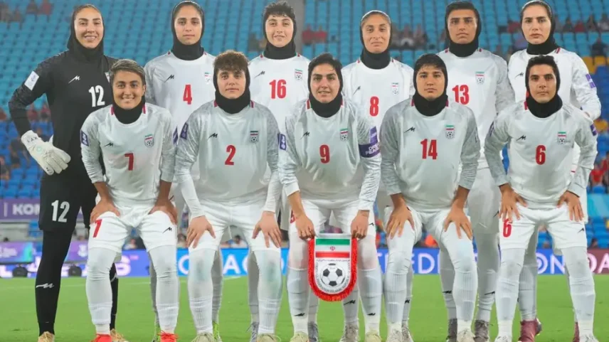 Cinco jogadoras do Irã deixam delegação na Austrália e pedem asilo após temor de represálias