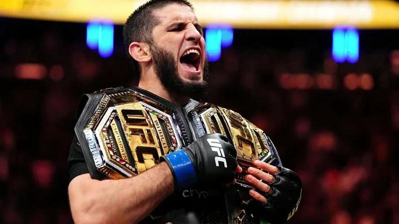 Islam ganhou títulos do UFC em duas divisões (Foto: Reprodução Instagram islam_makhachev)