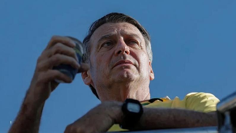 Na última 6ª feira (13.mar), Bolsonaro deixou a prisão na Papudinha, onde cumpre pena de 27 anos e 3 meses de prisão, para ser atendido