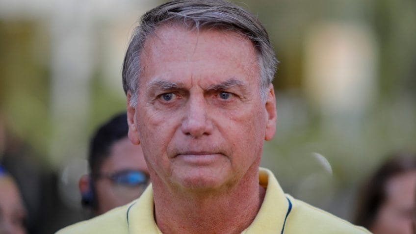 O ex-presidente foi diagnosticado com broncopneumonia bacteriana bilateral