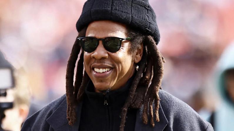 Jay-Z volta aos palcos como headliner no Roots Picnic 2026