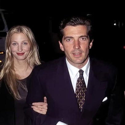Cobertura do acidente que vitimou JFK Jr e Carolyn Bessette Kennedy
