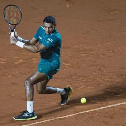 Monteiro vira o jogo e avança no challenger de Santiago