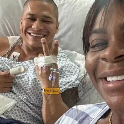 Jojo Todynho visita namorado internado após infarto em hospital
