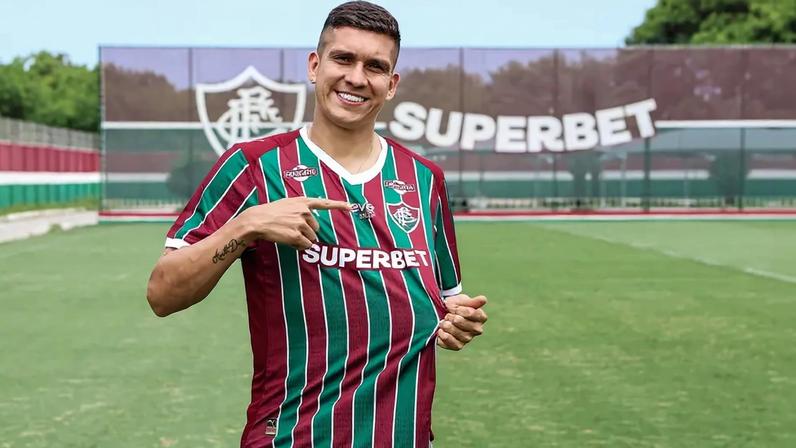 Fluminense contrata o zagueiro Julián Millán