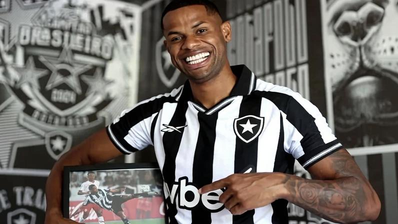 Júnior Santos