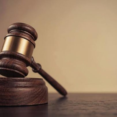 Esposa de pastor perde ação trabalhista contra igreja