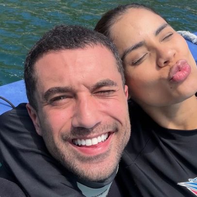 Ricardo Vianna faz declaração a Lexa durante dia de mergulho no mar