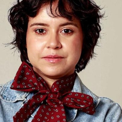 Claudia de Três Graças revela emoção ao ser convidada para novela: chorou