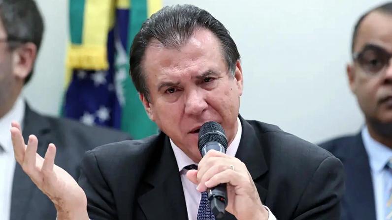 Luiz Marinho afirma que não há previsão por parte do governo de conceder incentivos ou desonerações para o empresariado. (Foto: Bruno Spada/Câmara dos Deputados)