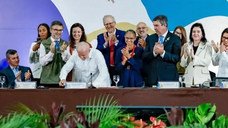 Lula assina decretos para ampliar áreas de conservação na COP15