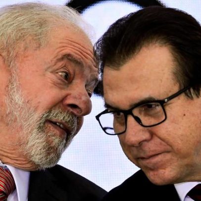 Governo aponta escala 6x1, mas busca reduzir horas semanais, diz Marinho