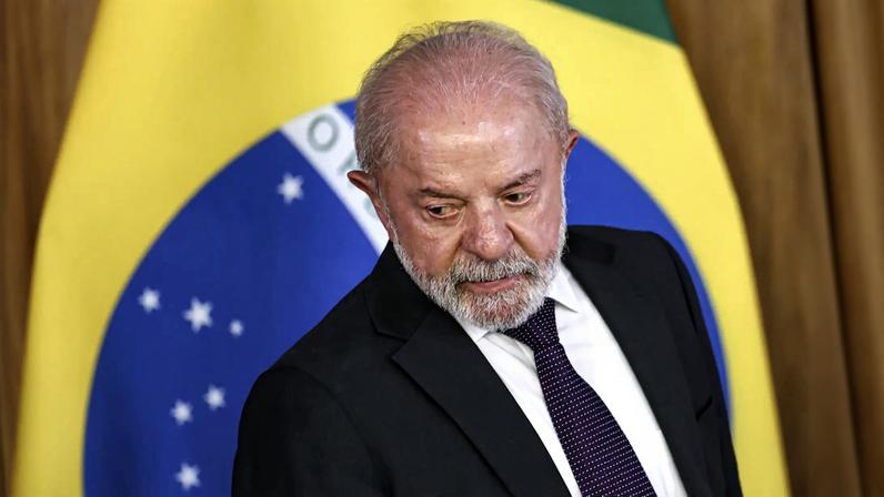 Lula culpa Bolsonaro e Campos Neto pelo escândalo envolvendo Banco Master e afirma que investigação não deixará “pedra sobre pedra”. (Foto: Marcelo Camargo/Agência Brasil)