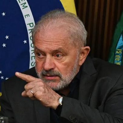 Nova resolução do PT ataca Flávio Bolsonaro e mira Congresso Master e Faria Lima
