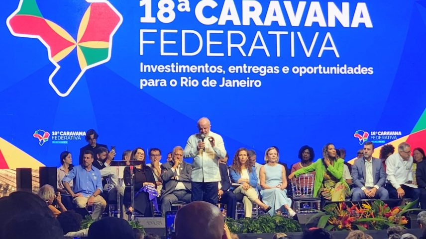 Lula participa da Caravana Federativa em Niterói — Foto: Raoni Alves/g1 Rio