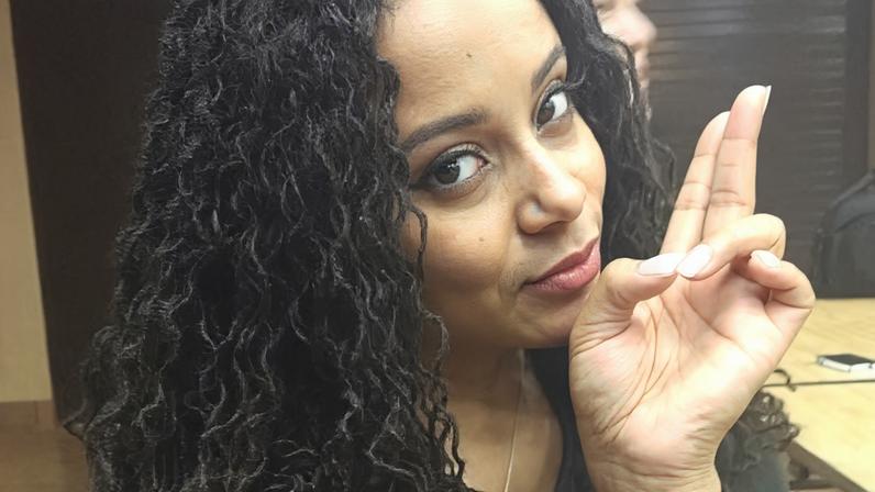 Iranique Nyesha Martin, de 38 anos, foi presa por deixar a filha dentro do carro — Foto: Reprodução/Facebook